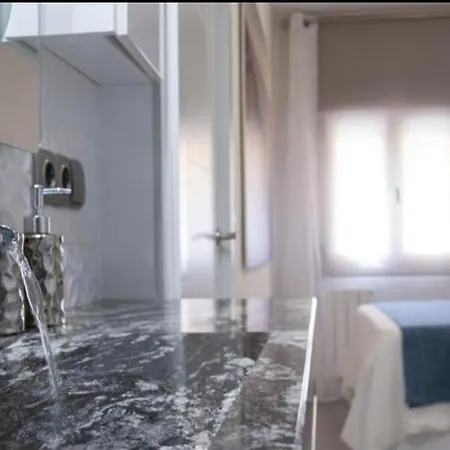 Oasis Apartment *