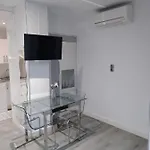 Oasis Σίτζες